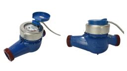 What is a photoelectric direct reading water meter?
